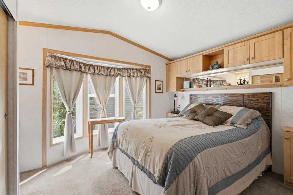 10046 Township Road 422 Rural Ponoka County AB t0c 2j0