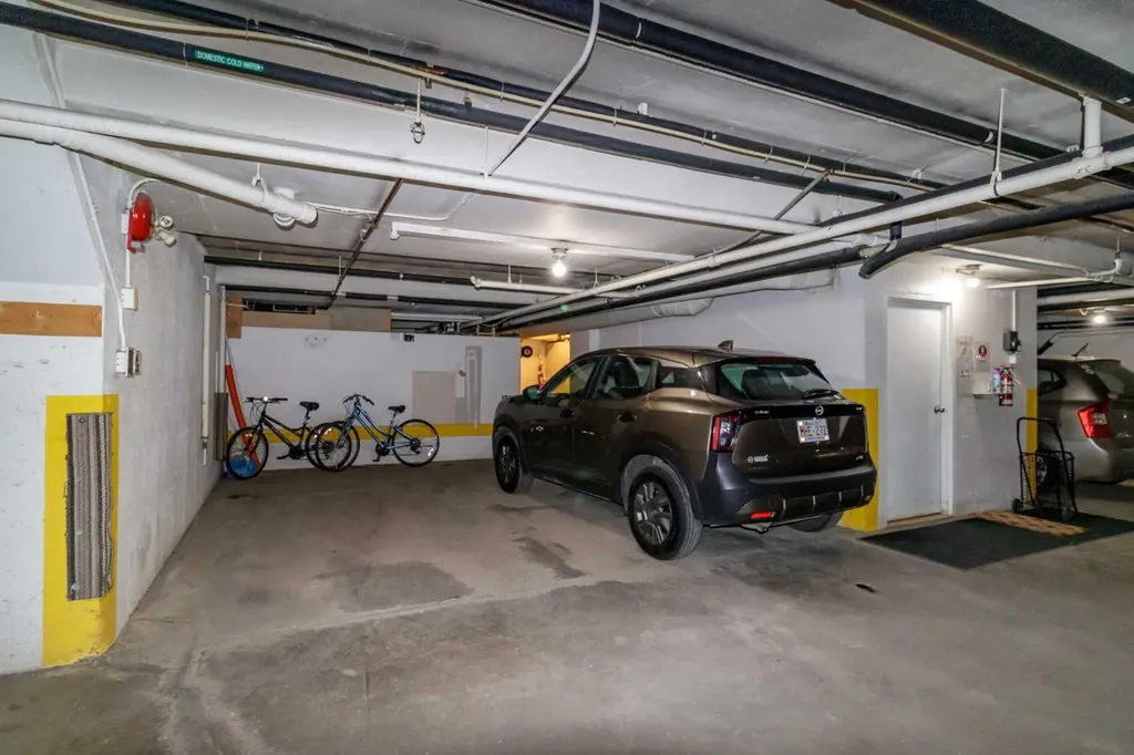 5435 Lakeshore Dr, Sylvan Lake AB T4S 1T2