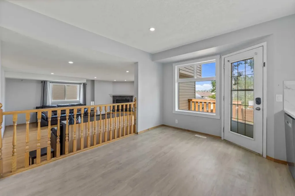 226 Sandstone Drive NW Calgary AB T3K 3B9