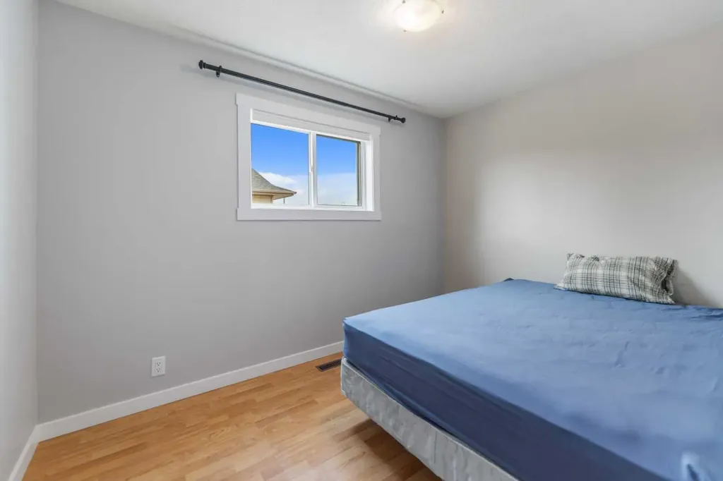 226 Sandstone Drive NW Calgary AB T3K 3B9
