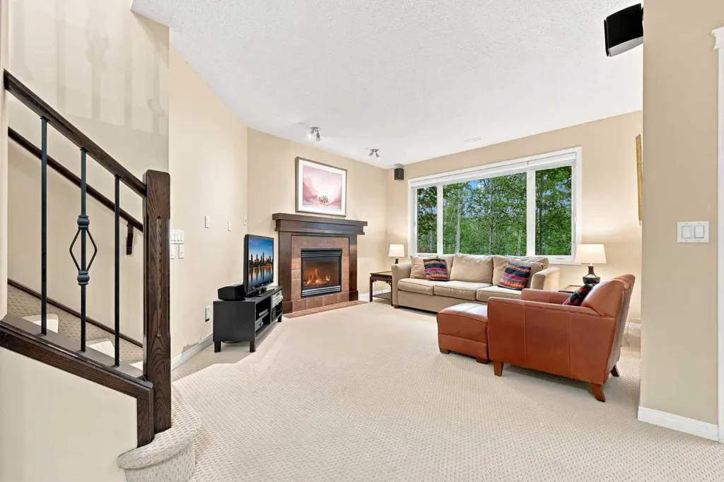 56 Wentworth Landing SW Calgary AB T3H5X1