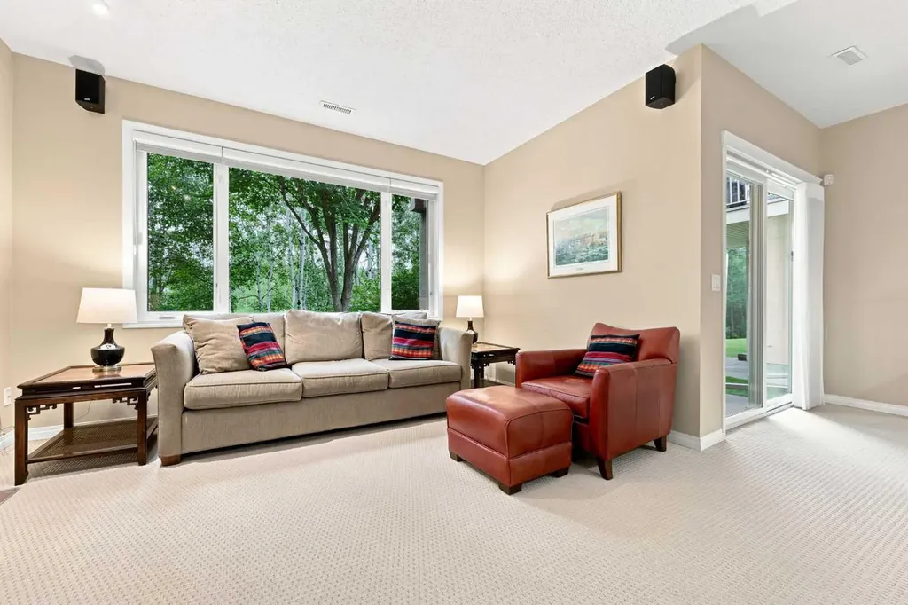 56 Wentworth Landing SW Calgary AB T3H5X1