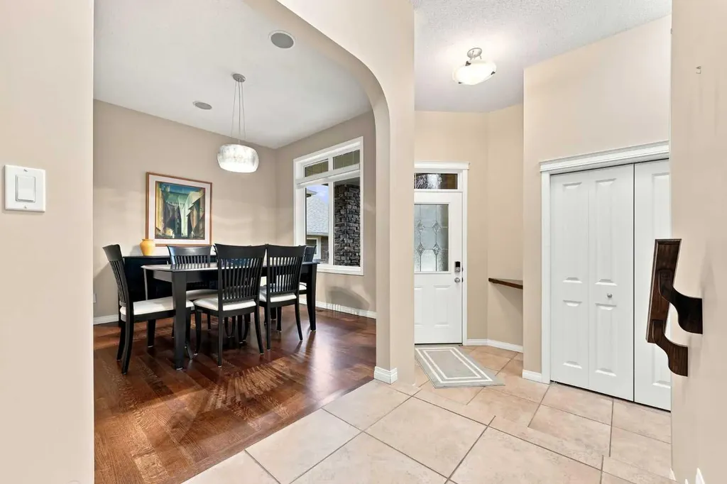 56 Wentworth Landing SW Calgary AB T3H5X1