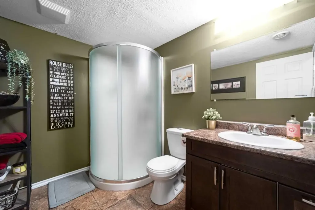 14 3 Avenue Hay Lakes AB T0B 1W0