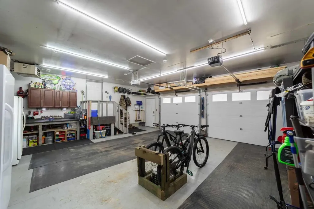 14 3 Avenue Hay Lakes AB T0B 1W0