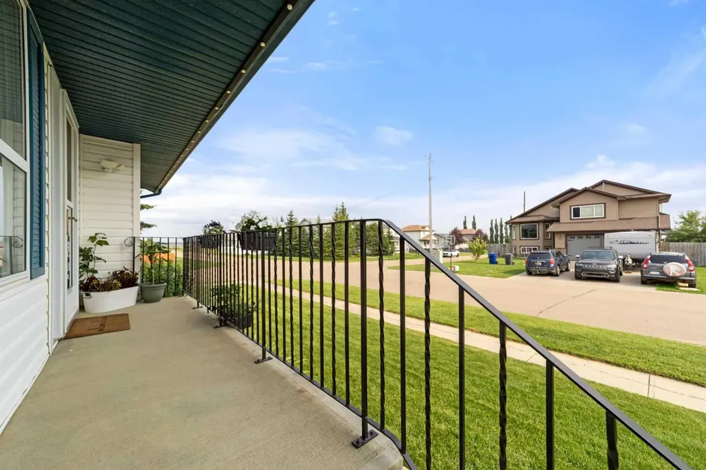 14 3 Avenue Hay Lakes AB T0B 1W0