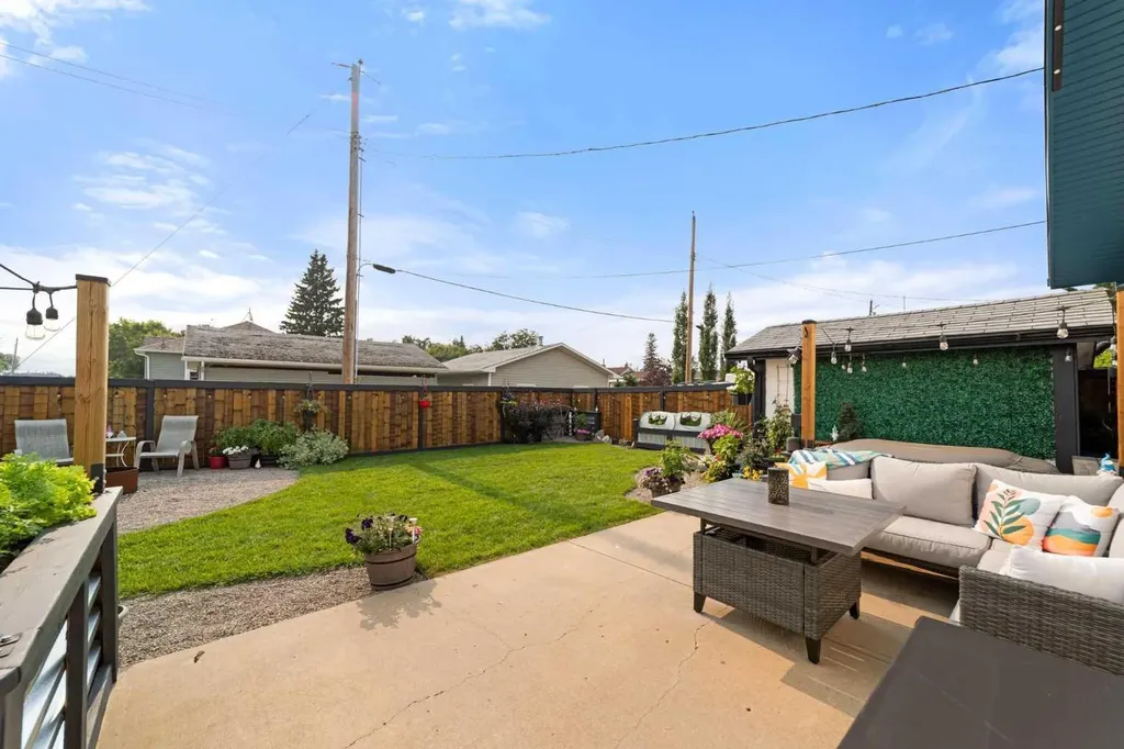 14 3 Avenue Hay Lakes AB T0B 1W0