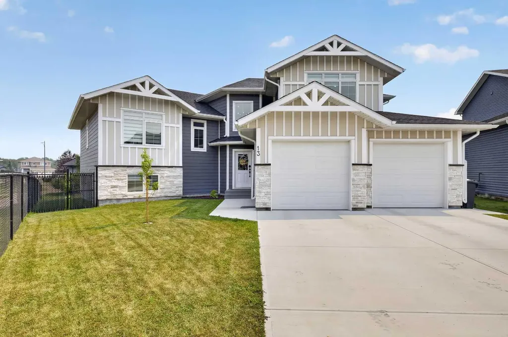 13 Keown Close Olds AB T4H 0E7