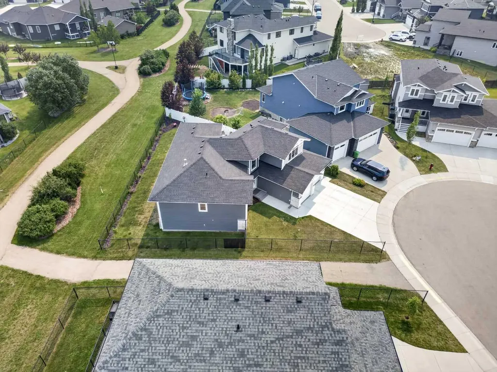 13 Keown Close Olds AB T4H 0E7