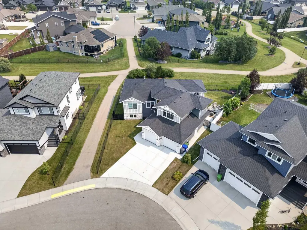 13 Keown Close Olds AB T4H 0E7