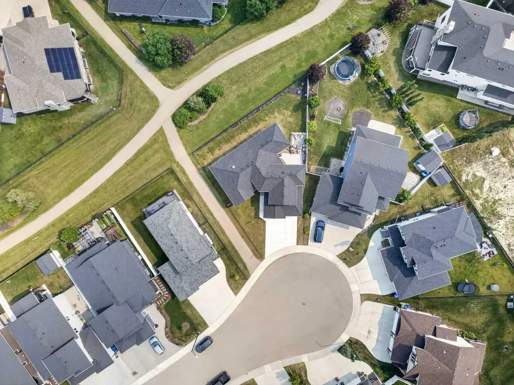 13 Keown Close Olds AB T4H 0E7