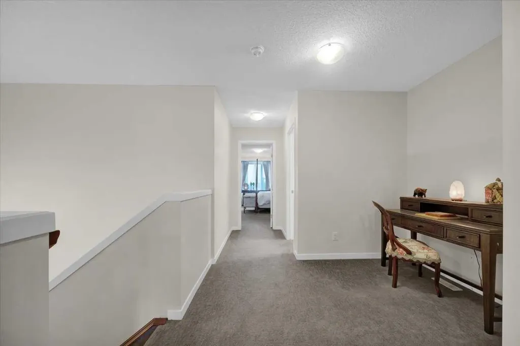 226 Sunset Point Cochrane AB T4C 0L2