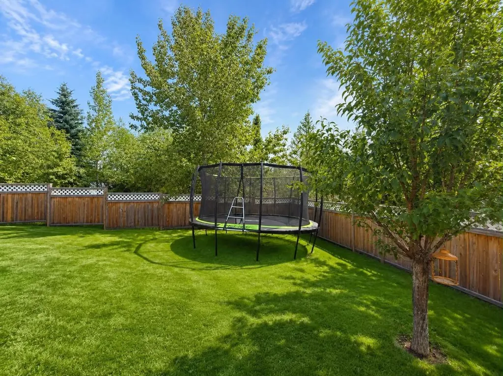 9337 Berge Drive Grande Cache AB t0e0y0