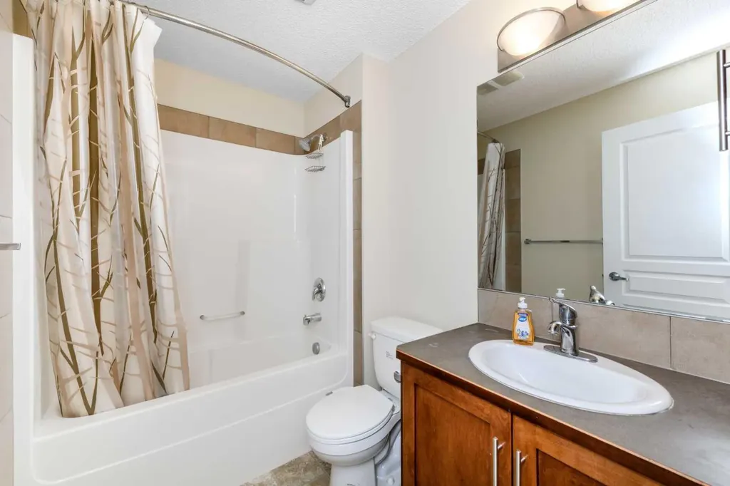 22 Panatella Road NW Calgary AB T3K 0V4