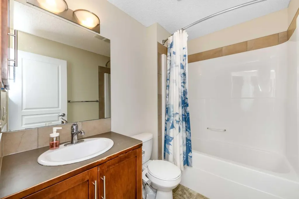 22 Panatella Road NW Calgary AB T3K 0V4