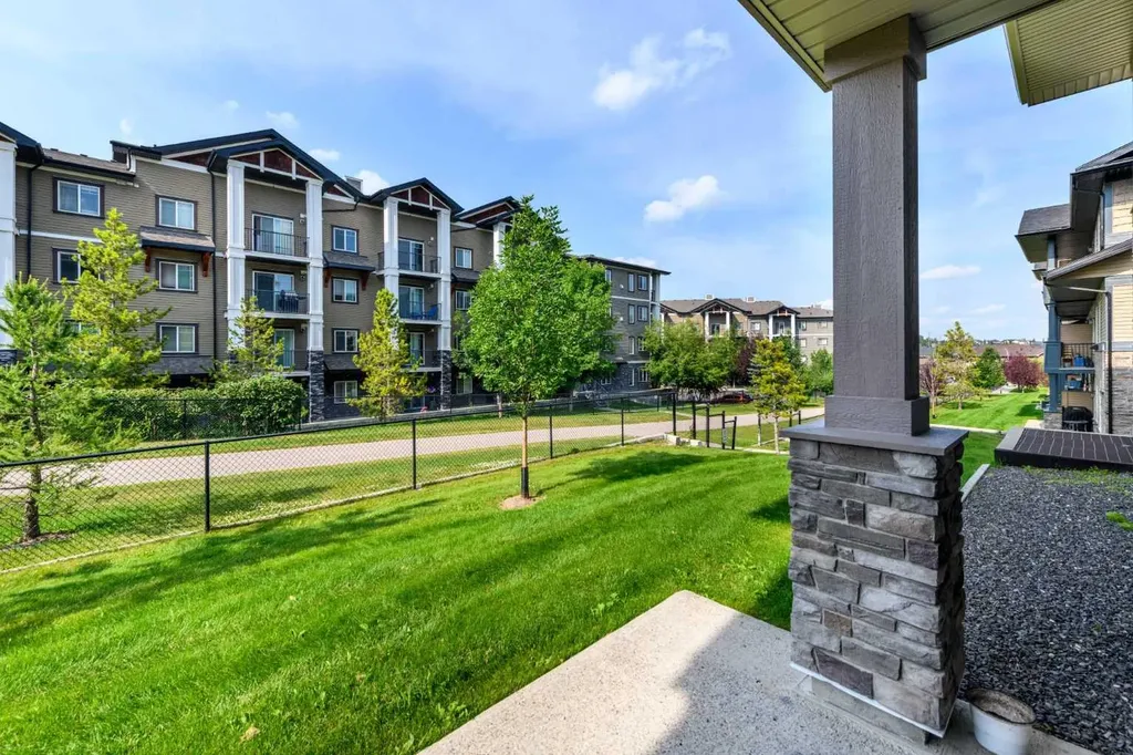 22 Panatella Road NW Calgary AB T3K 0V4