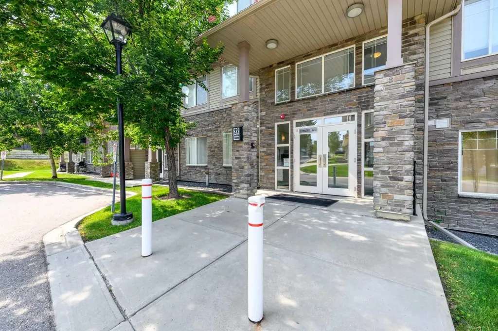 22 Panatella Road NW Calgary AB T3K 0V4