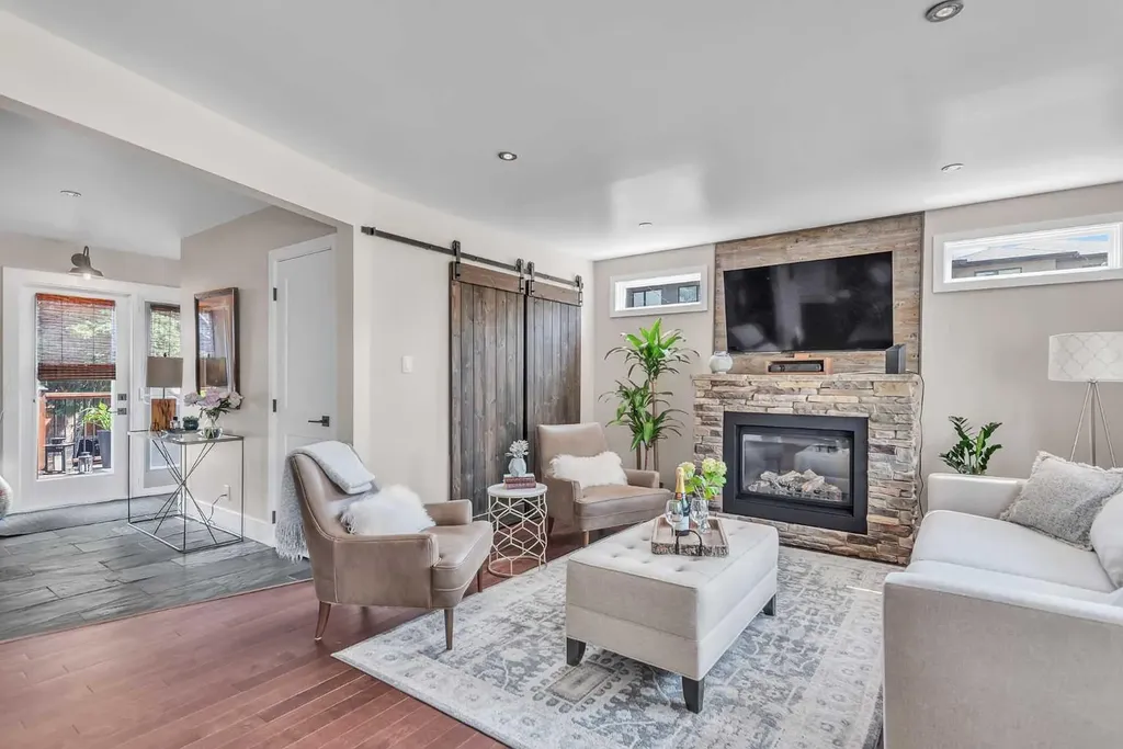 1420 32 Street SW Calgary AB T3C 1N3