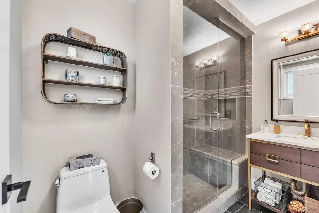 1420 32 Street SW Calgary AB T3C 1N3