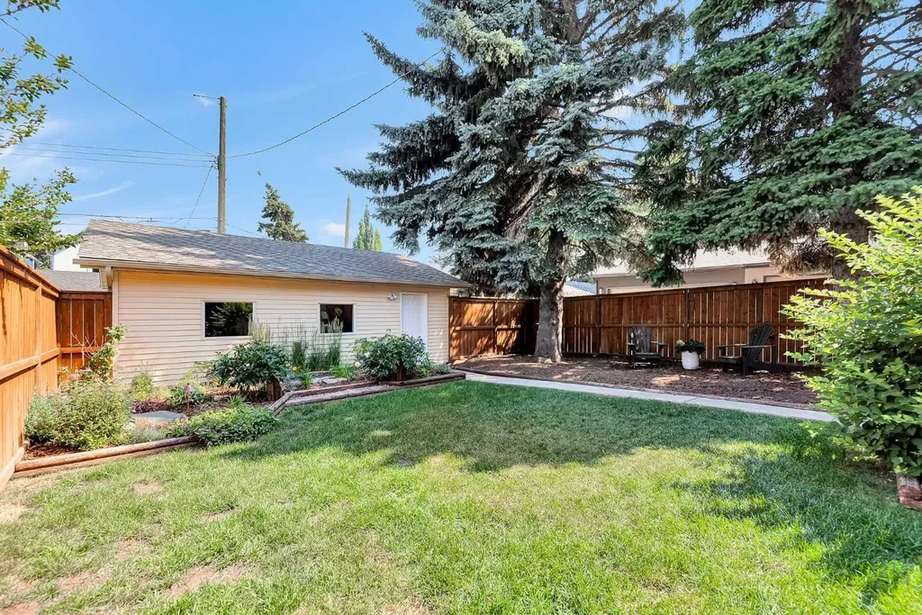 1420 32 Street SW Calgary AB T3C 1N3