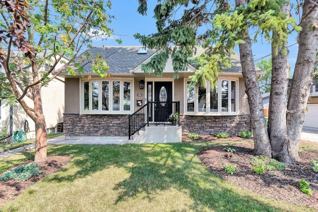 1420 32 Street SW Calgary AB T3C 1N3