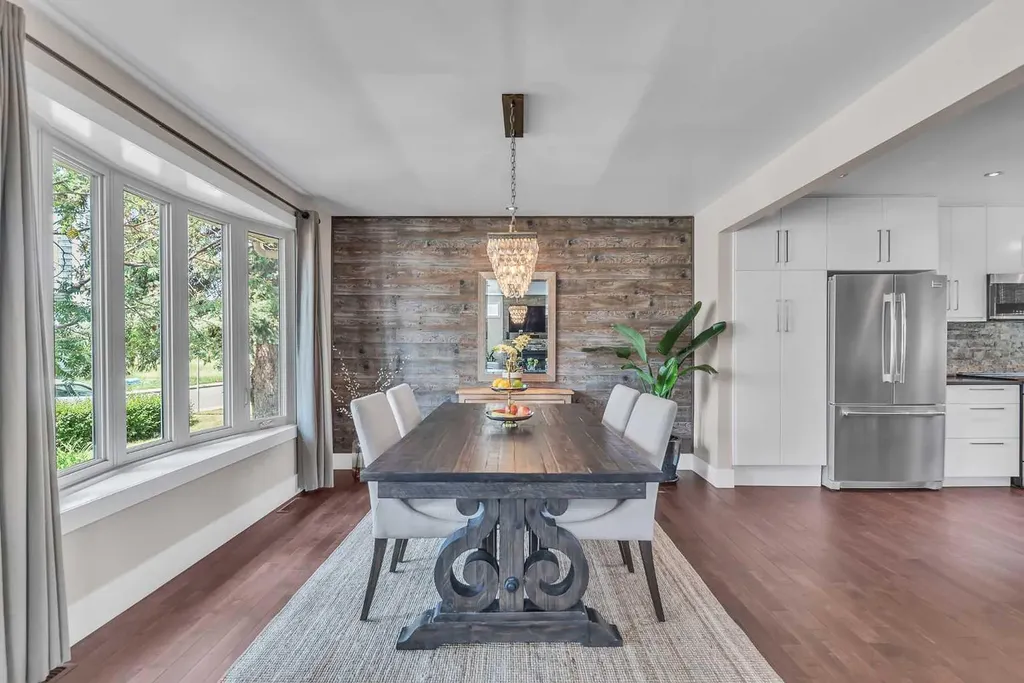 1420 32 Street SW Calgary AB T3C 1N3