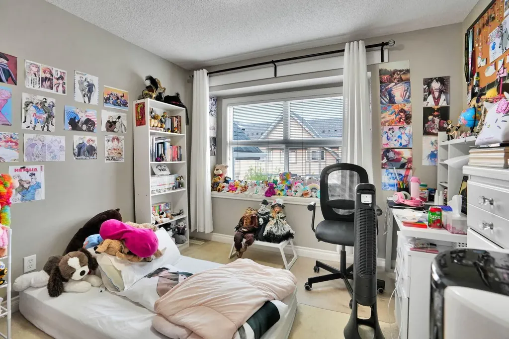 199 Cedarwood Lane SW Calgary AB T2W5X6