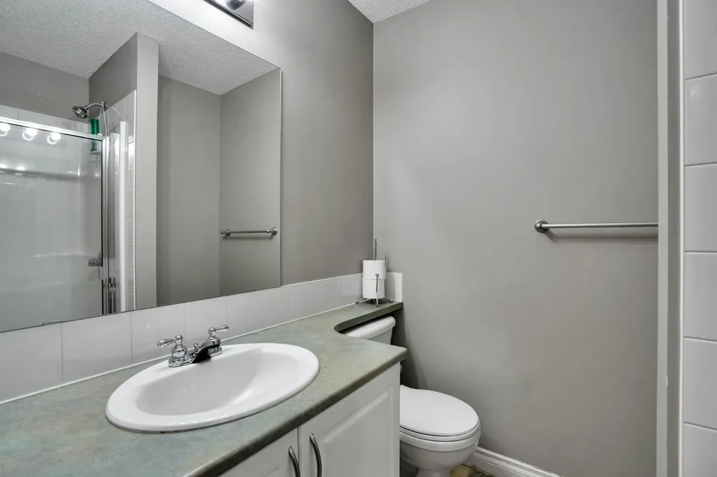 199 Cedarwood Lane SW Calgary AB T2W5X6