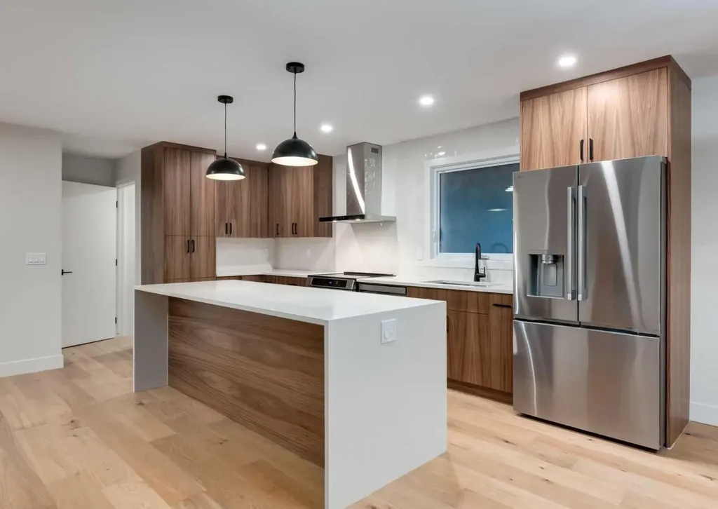 6460 Silver Ridge Way NW Calgary AB T3B3X7