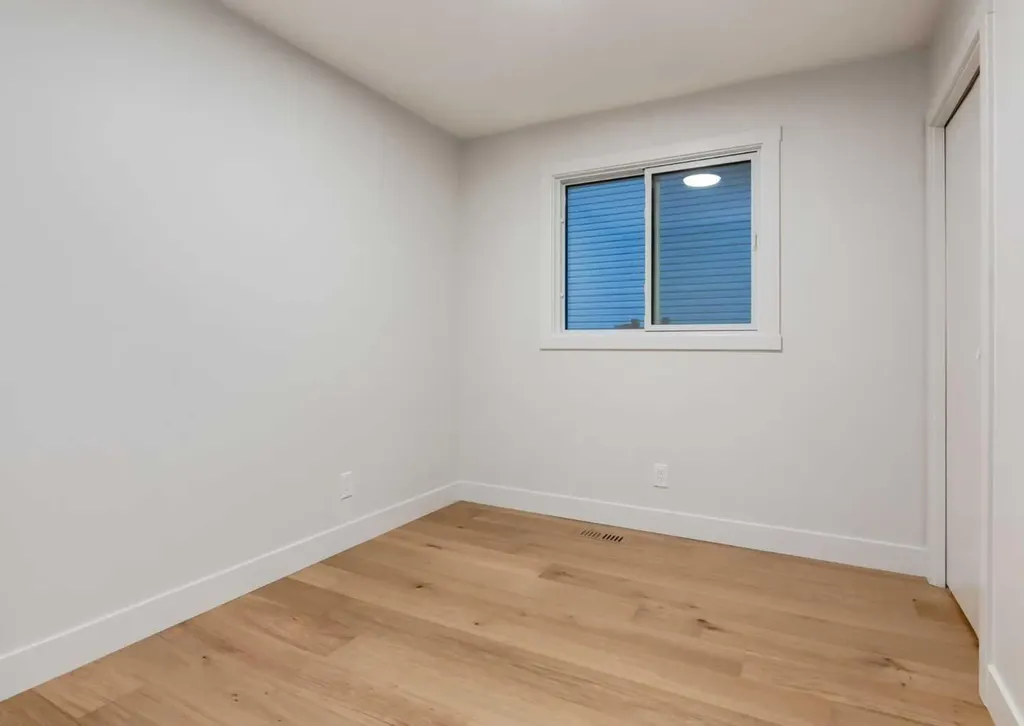 6460 Silver Ridge Way NW Calgary AB T3B3X7