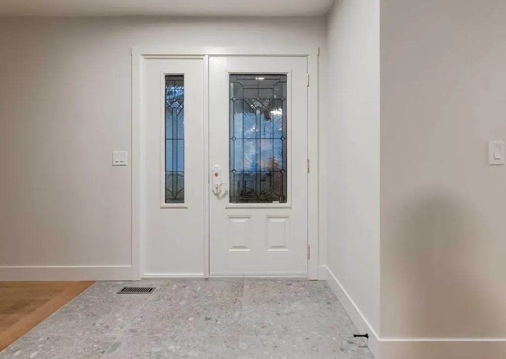 6460 Silver Ridge Way NW Calgary AB T3B3X7