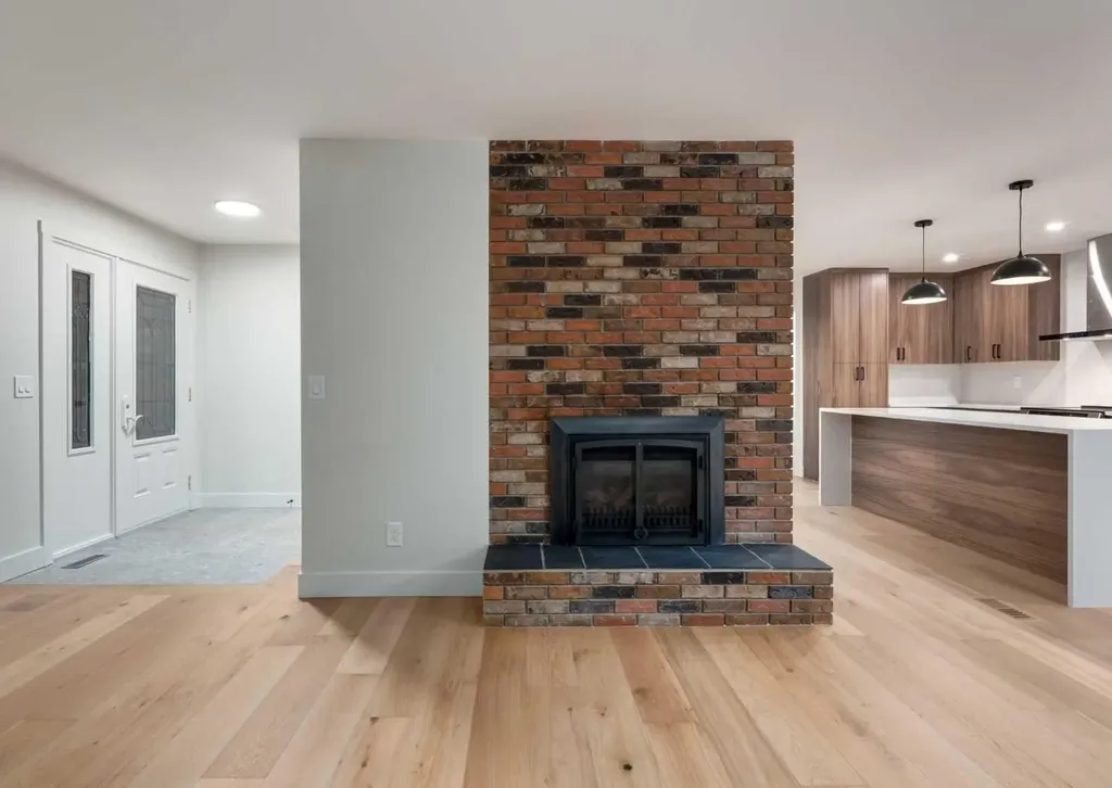 6460 Silver Ridge Way NW Calgary AB T3B3X7