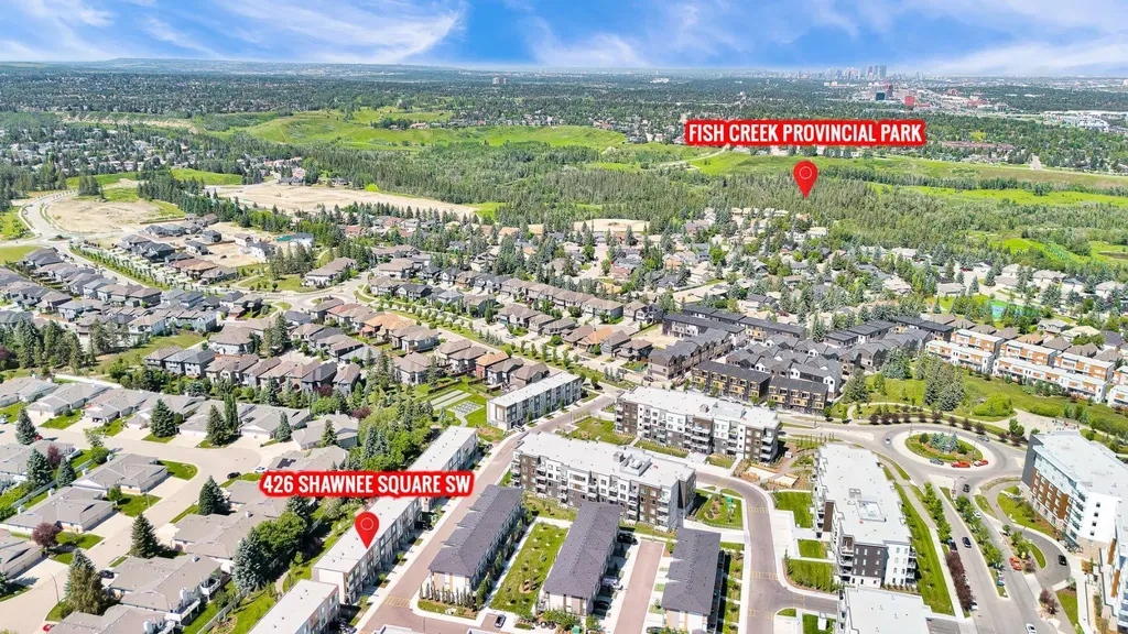 426 Shawnee Square SW Calgary AB T2Y 0W4