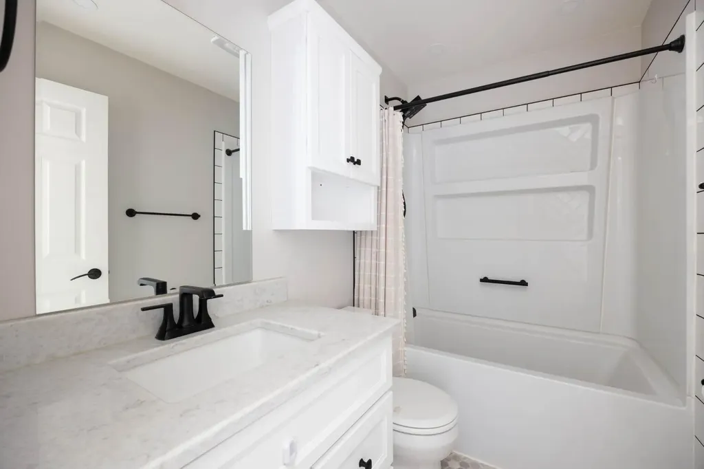 105 Oaks Crescent Fort Mcmurray AB T9K 1M4