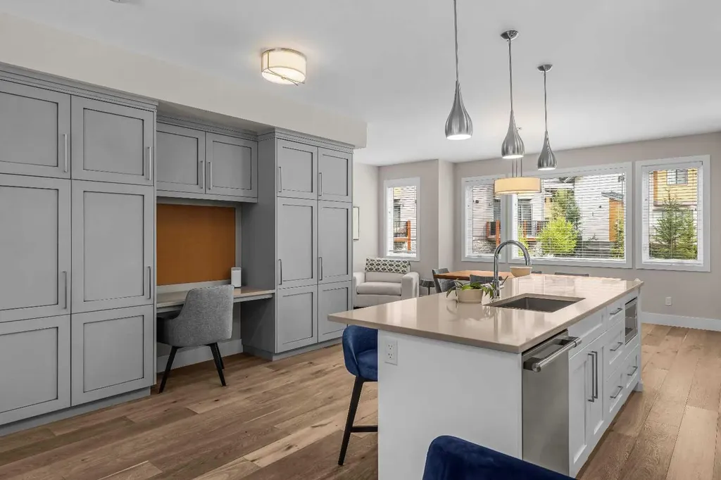 1101 Three Sisters Parkway Canmore AB T1W 0G6