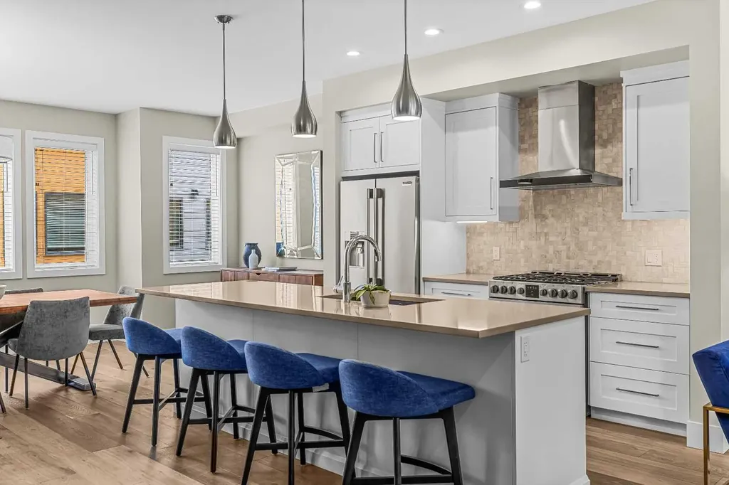 1101 Three Sisters Parkway Canmore AB T1W 0G6