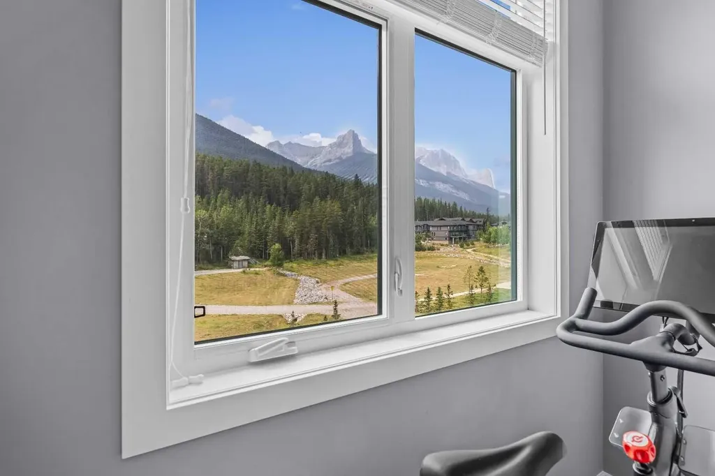 1101 Three Sisters Parkway Canmore AB T1W 0G6