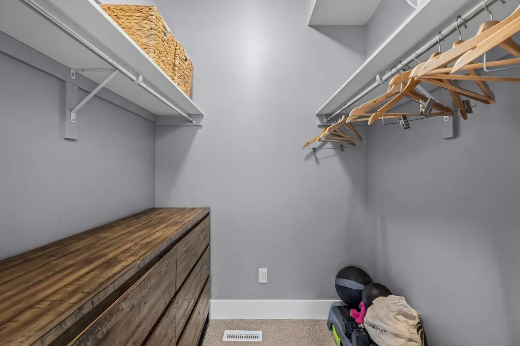 1101 Three Sisters Parkway Canmore AB T1W 0G6