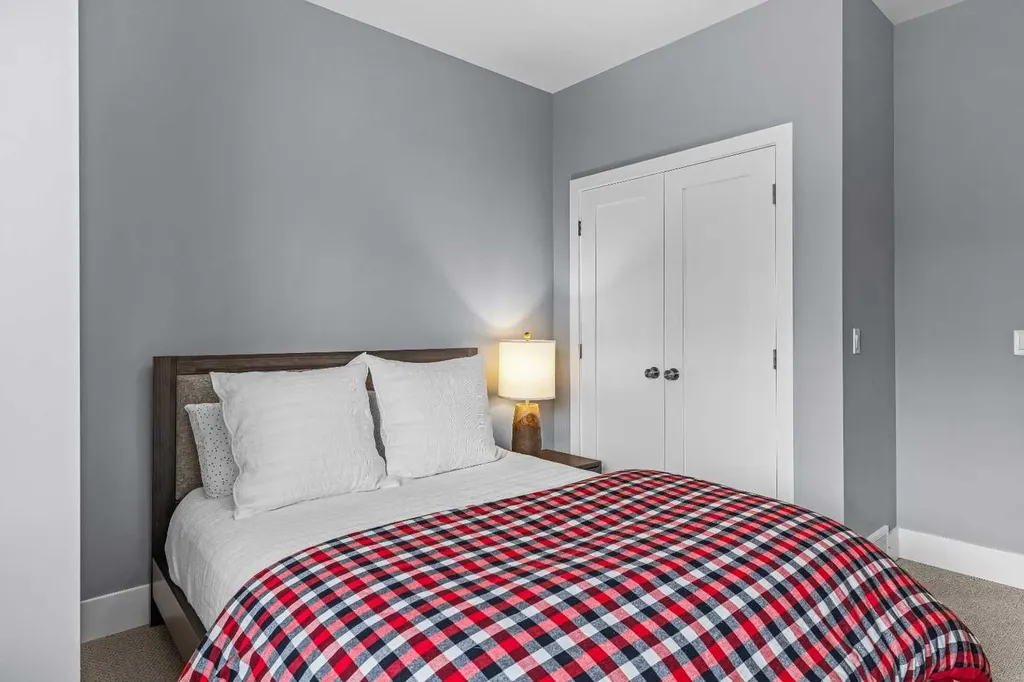 1101 Three Sisters Parkway Canmore AB T1W 0G6
