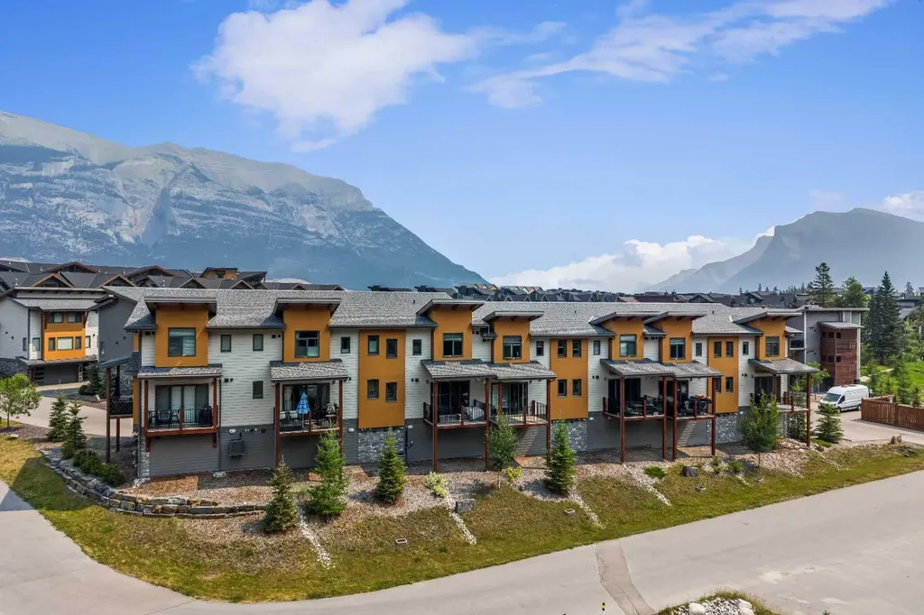 1101 Three Sisters Parkway Canmore AB T1W 0G6
