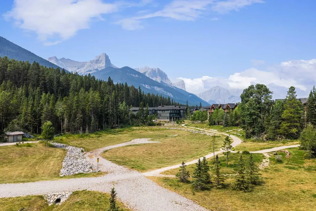 1101 Three Sisters Parkway Canmore AB T1W 0G6