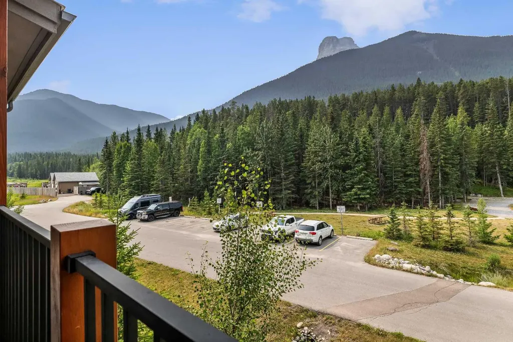 1101 Three Sisters Parkway Canmore AB T1W 0G6