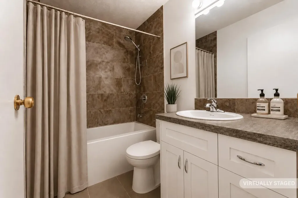 1835 10 Avenue SE Calgary AB T2G 5N7