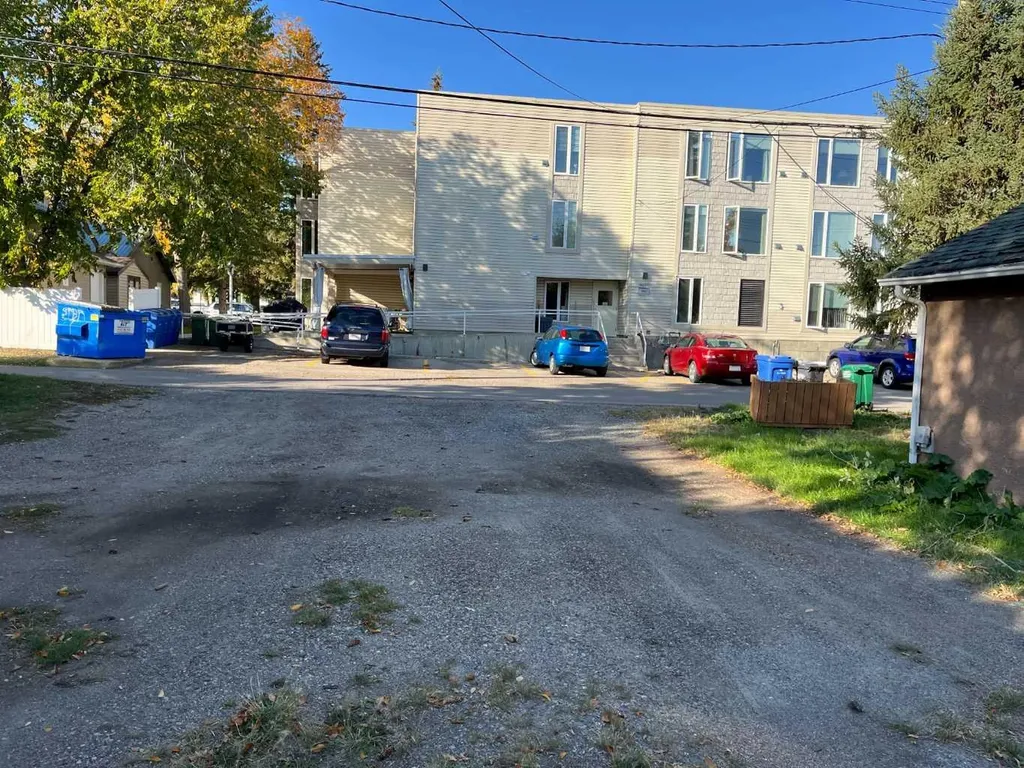 20 Mcrae Street Okotoks AB T1S 1Y6