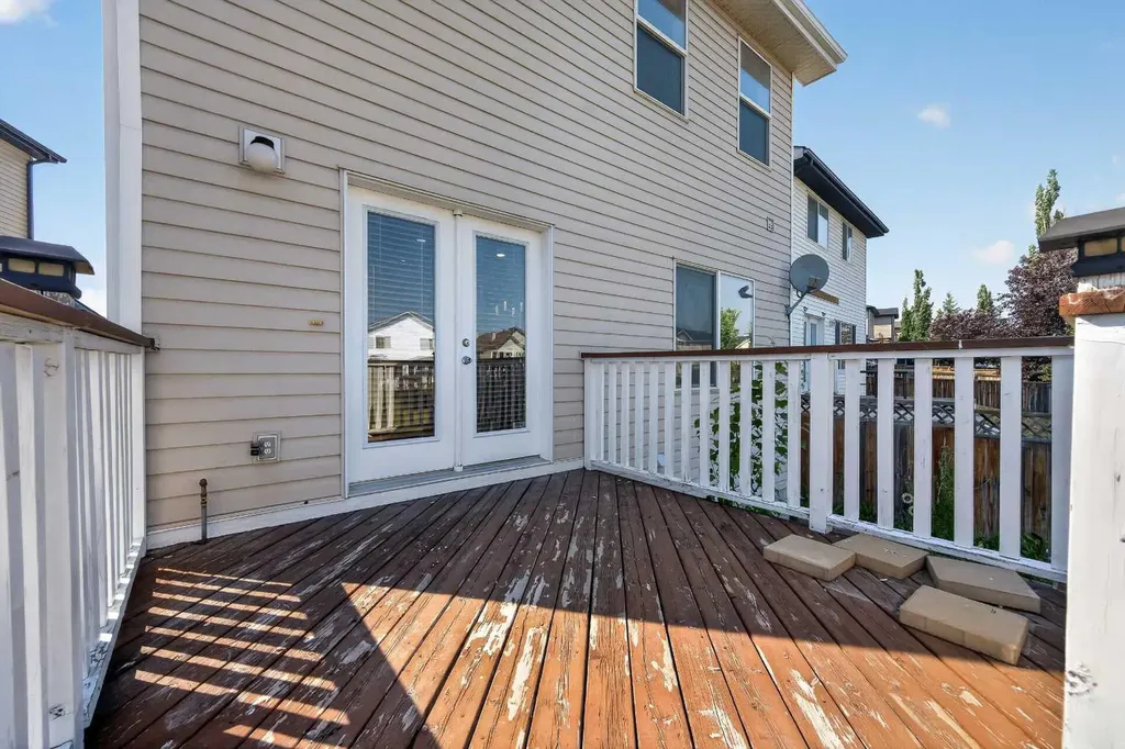 168 Covepark Rise NE Calgary AB T3K 6G2