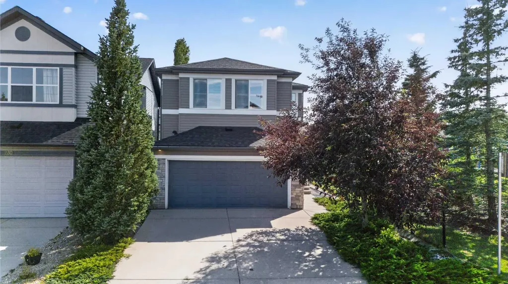 234 Pantego Way NW Calgary AB T3K 0C2