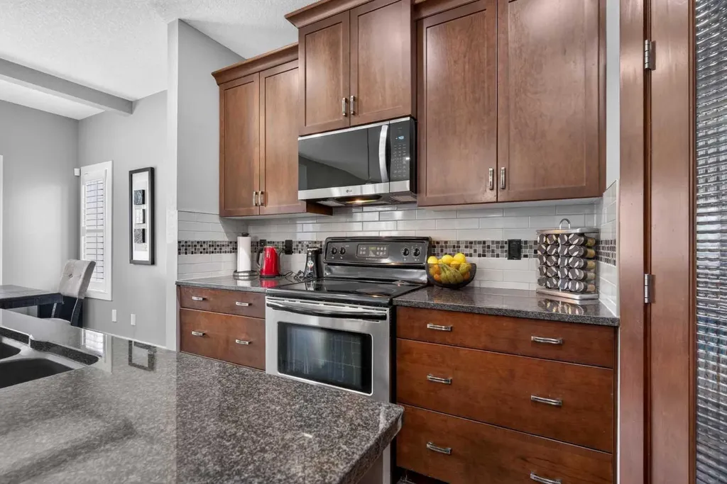 234 Pantego Way NW Calgary AB T3K 0C2