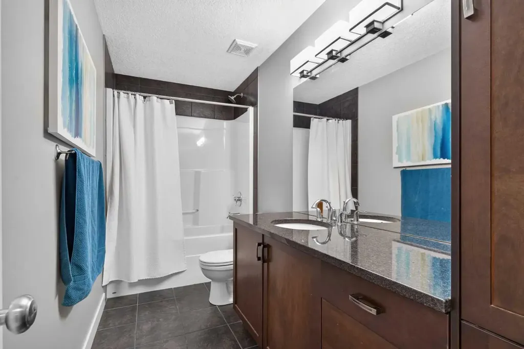 234 Pantego Way NW Calgary AB T3K 0C2