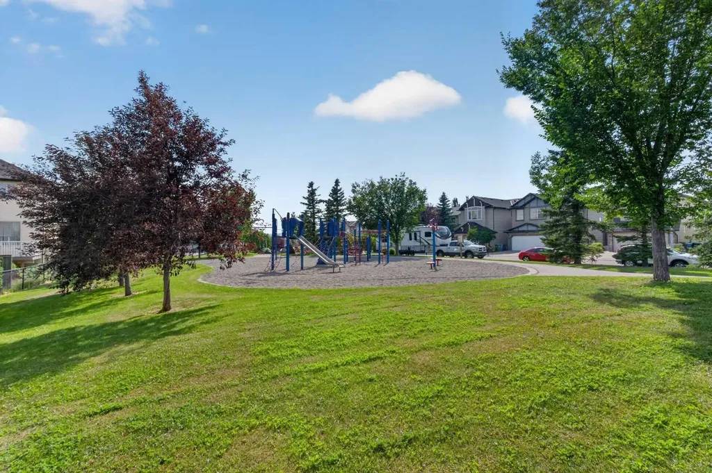 234 Pantego Way NW Calgary AB T3K 0C2