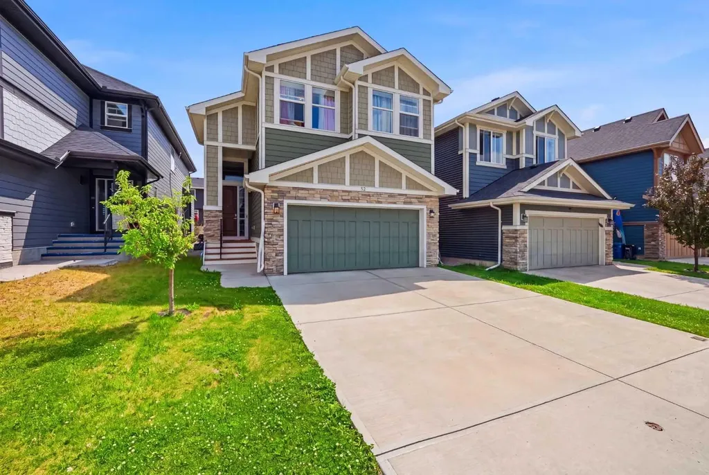 52 Sunrise Way Cochrane AB T4C 2S3
